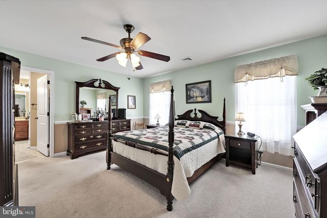 820 CAMBRIDGE DR, Manheim, PA 17545