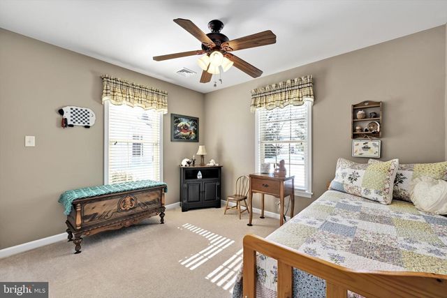 820 CAMBRIDGE DR, Manheim, PA 17545