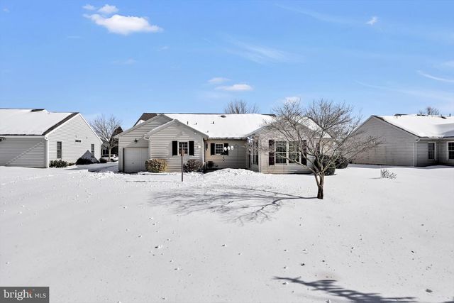 820 CAMBRIDGE DR, Manheim, PA 17545