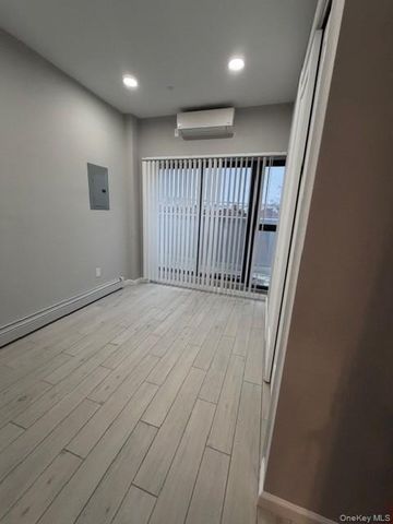 110-42 15 Avenue 2, College Point, NY 11356