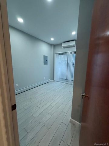 110-42 15 Avenue 2, College Point, NY 11356