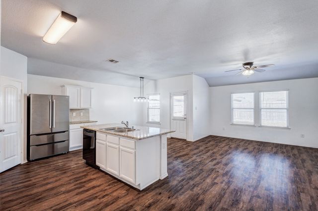 1814 Prairie View Drive, Princeton, TX 75407