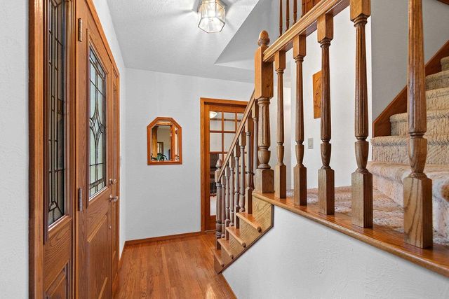 2920 THUNDERBYRD TRAIL, Green Bay, WI 54313