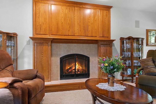 2920 THUNDERBYRD TRAIL, Green Bay, WI 54313