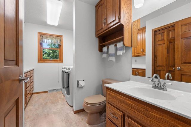 2920 THUNDERBYRD TRAIL, Green Bay, WI 54313