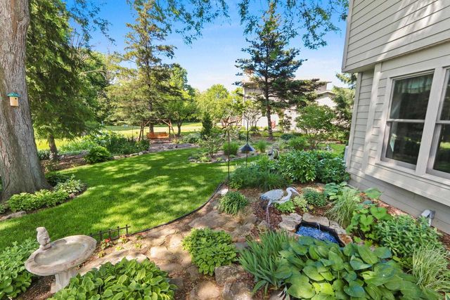 2920 THUNDERBYRD TRAIL, Green Bay, WI 54313