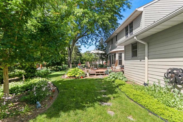 2920 THUNDERBYRD TRAIL, Green Bay, WI 54313