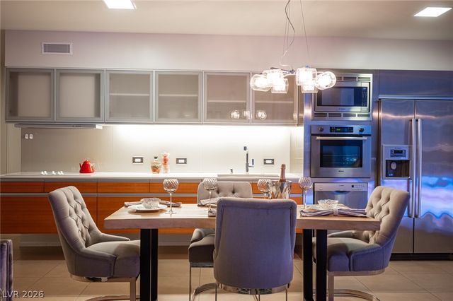 3722 Las Vegas Boulevard 1506, Las Vegas, NV 89158