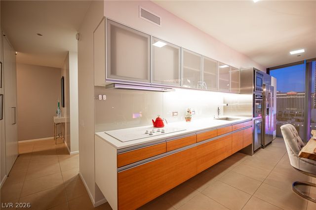 3722 Las Vegas Boulevard 1506, Las Vegas, NV 89158