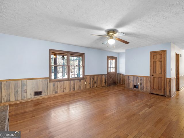 730 Bell Road SE, Conyers, GA 30094