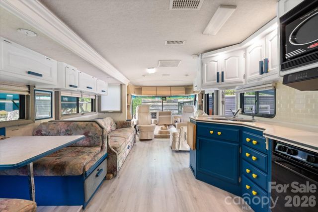 72 Amos Creek Road, Marshall, NC 28753