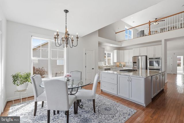 105 TURNSTONE LN, Lake Frederick, VA 22630