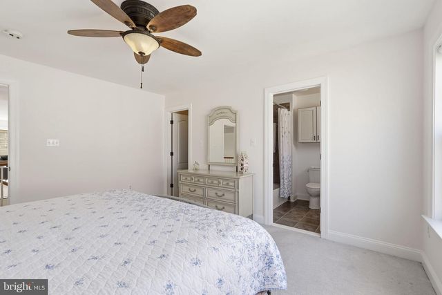 105 TURNSTONE LN, Lake Frederick, VA 22630