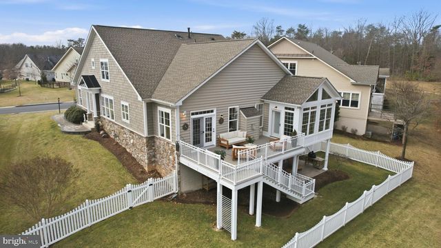 105 TURNSTONE LN, Lake Frederick, VA 22630