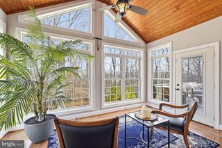 105 TURNSTONE LN, Lake Frederick, VA 22630