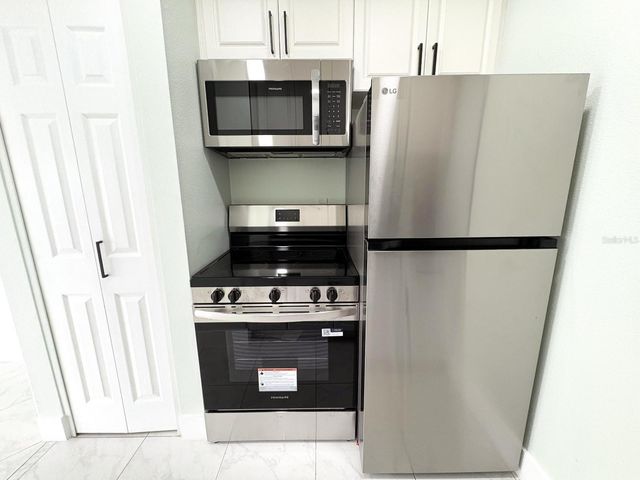 4148 DOLPHIN DRIVE 3, Tampa, FL 33617