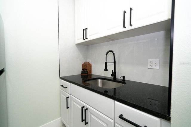 4148 DOLPHIN DRIVE 3, Tampa, FL 33617