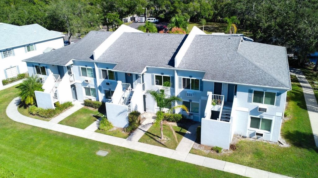 4148 DOLPHIN DRIVE 3, Tampa, FL 33617