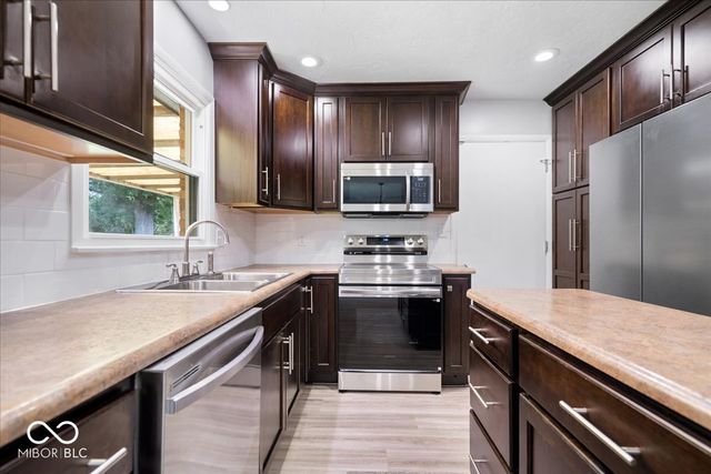1301 Morningside Drive, Anderson, IN 46011
