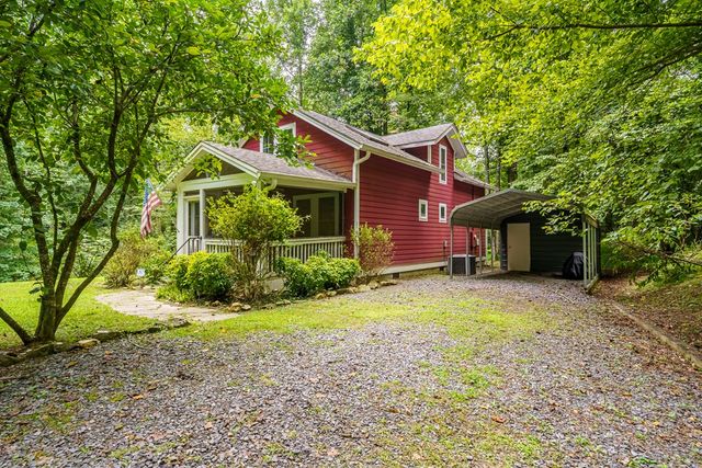 120 Shenendoa Drive, Ellijay, GA 30540