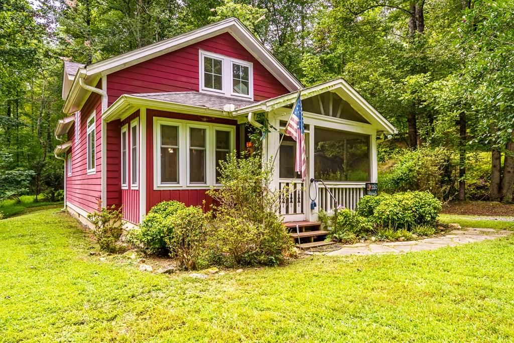 120 Shenendoa Drive, Ellijay, GA 30540