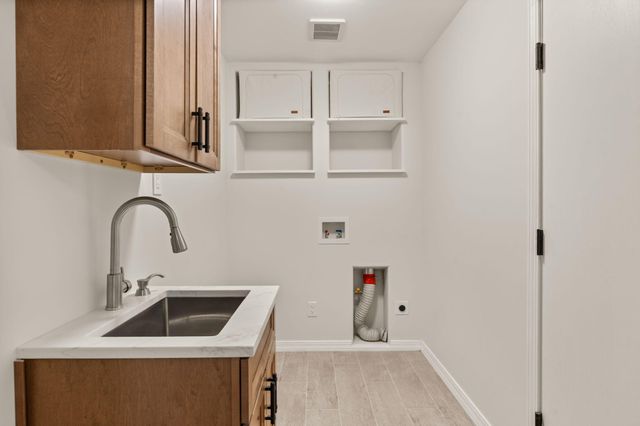 1532 35th Circle SE, Rio Rancho, NM 87124