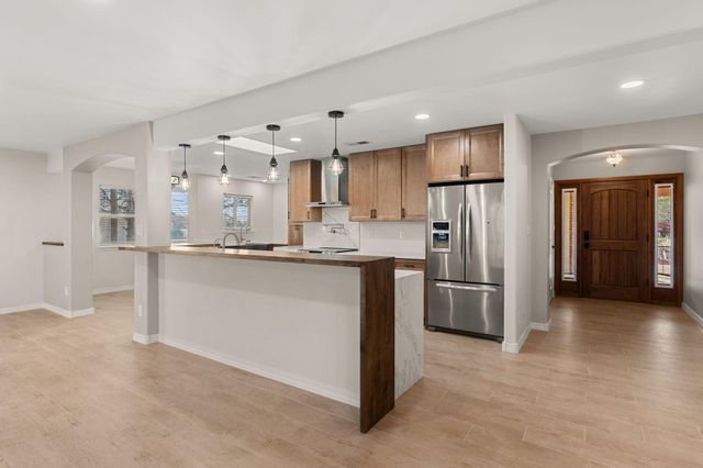 1532 35th Circle SE, Rio Rancho, NM 87124