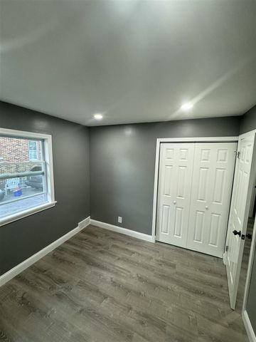 19138 Tireman Avenue, Detroit, MI 48228