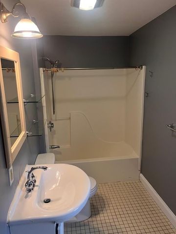 38 Curve 3, Brockton, MA 02302