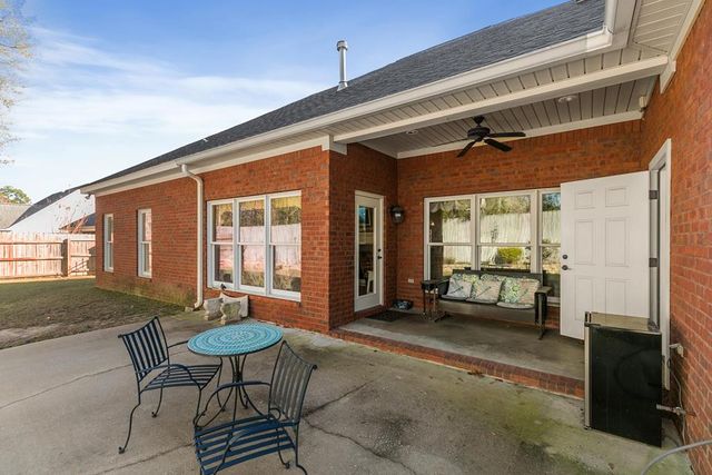 125 Habersham Dr, Dothan, AL 36301