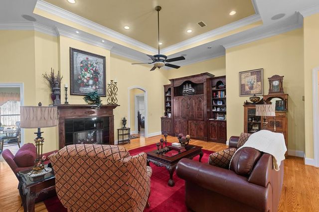 125 Habersham Dr, Dothan, AL 36301