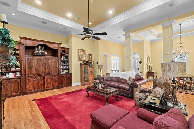 125 Habersham Dr, Dothan, AL 36301