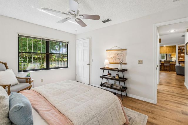16509 ROUND OAK DRIVE, Tampa, FL 33618