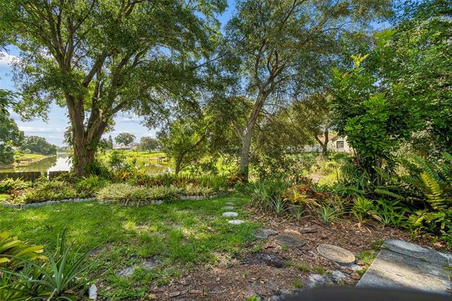 16509 ROUND OAK DRIVE, Tampa, FL 33618