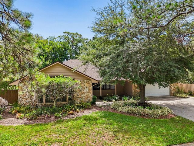 16509 ROUND OAK DRIVE, Tampa, FL 33618