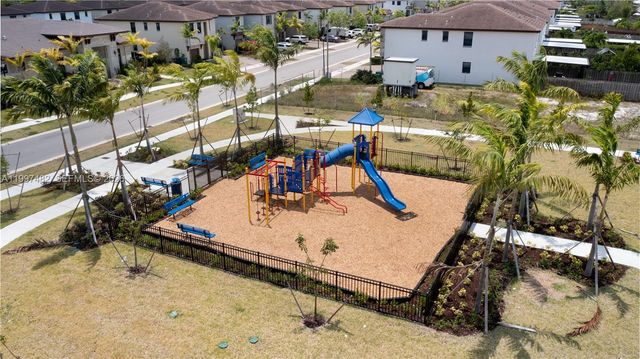 25354 SW 108th Ave, Homestead, FL 33032