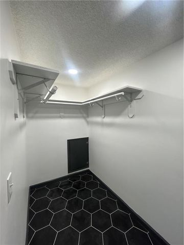 3408 E 72nd Street, Kansas City, MO 64132