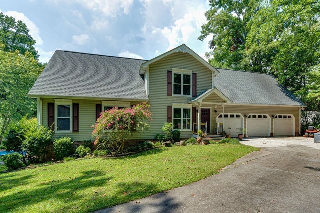 11648 Hixson Pike, Soddy Daisy, TN 37379