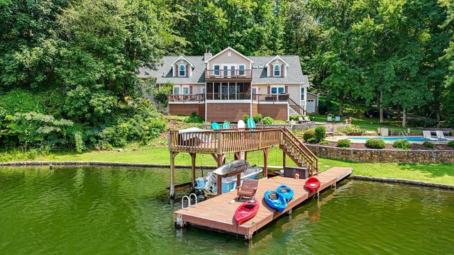 11648 Hixson Pike, Soddy Daisy, TN 37379