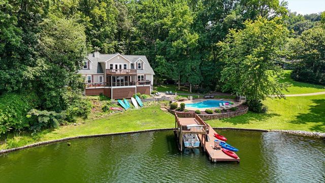 11648 Hixson Pike, Soddy Daisy, TN 37379