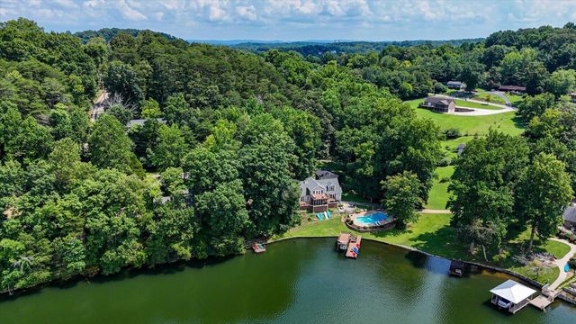 11648 Hixson Pike, Soddy Daisy, TN 37379