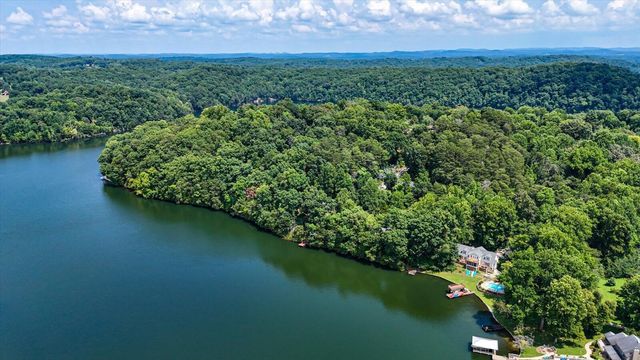 11648 Hixson Pike, Soddy Daisy, TN 37379
