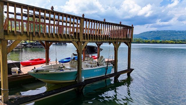 11648 Hixson Pike, Soddy Daisy, TN 37379