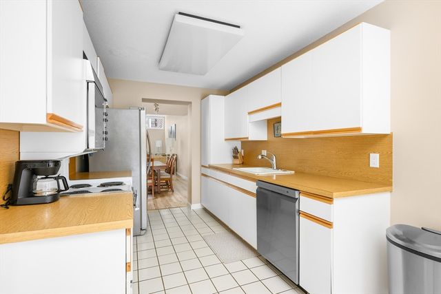 1 Belmont Road TH18, Harwich, MA 02671