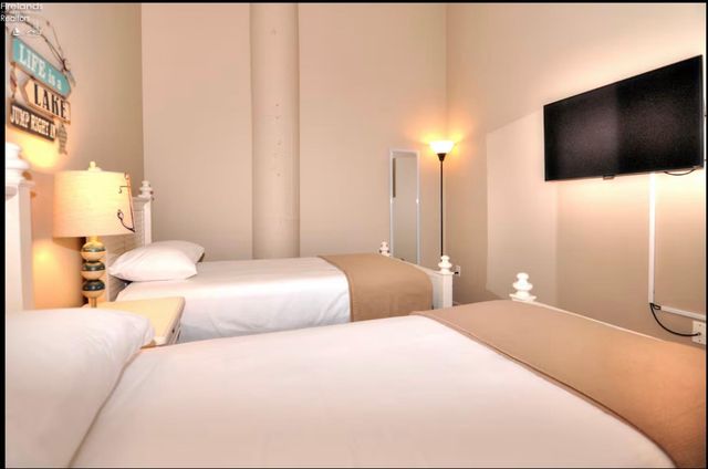 401 W Shoreline Dr Unit 233, Sandusky, OH 44870