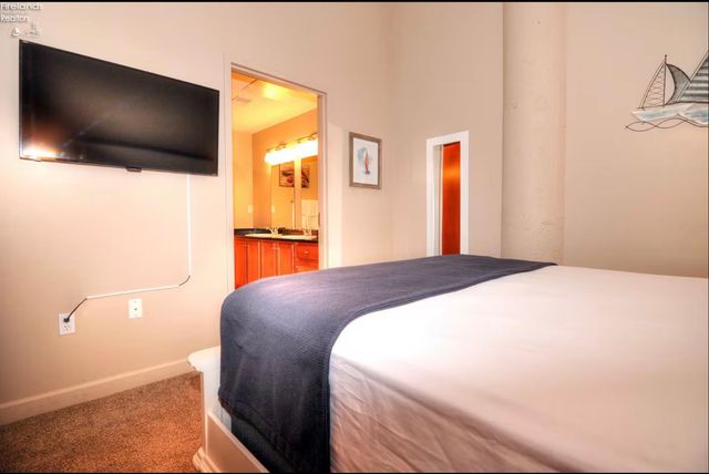 401 W Shoreline Dr Unit 233, Sandusky, OH 44870