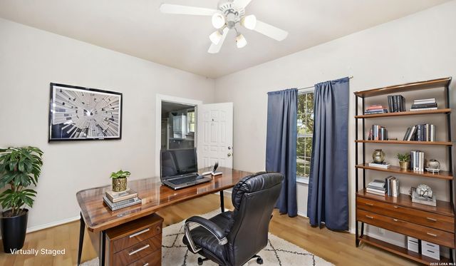 217 SKY VIEW DR, Adkins, TX 78101
