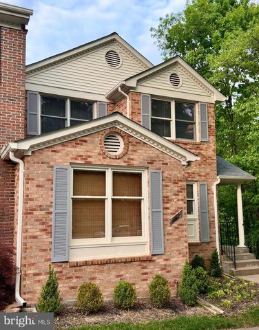 7929 VALLEYFIELD DR, Springfield, VA 22153