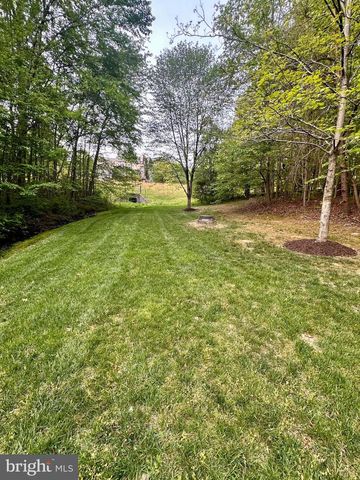 7929 VALLEYFIELD DR, Springfield, VA 22153