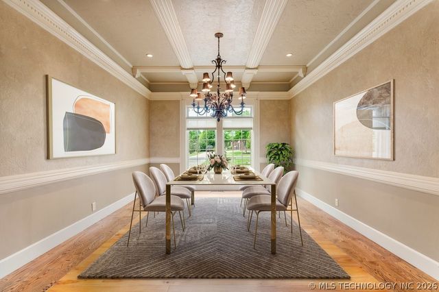 301 E Glendale Street S, Broken Arrow, OK 74011